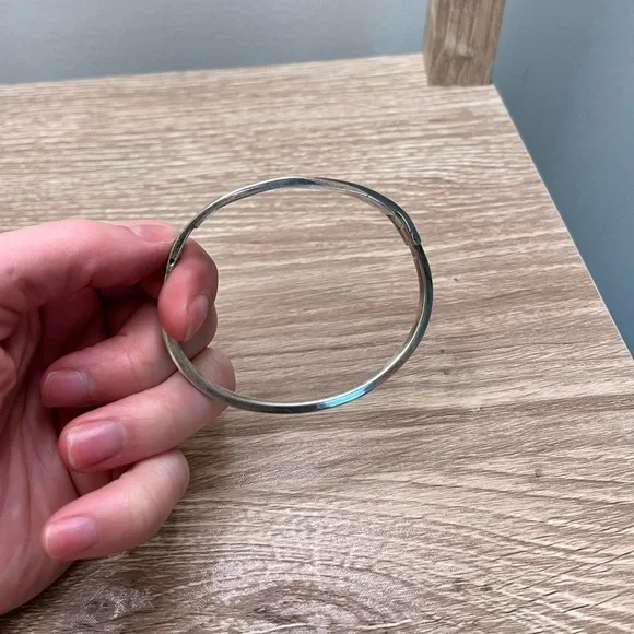 SALE Sterling silver alpaca clasp bracelet - Picture 2 of 10